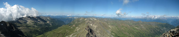 Panoramica dalla vetta del Pizzo del Diavolo di Tenda - 2 agosto 08