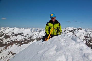Impegnativa salita da Carona-Rif. Calvi al Monte Grabiasca (7005 m.) ancora ben innevato sabato 22 maggio 2010 - FOTOGALLERY