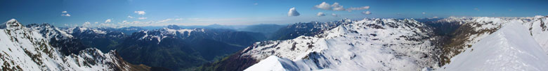 Panoramica dalla croce di vetta del Monte Cabianca (2705 m.)