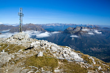 Dal Pian dei Resinelli salita in GRIGNETTA e al GRIGNONE e ritorno sull'ALTA VIA DELLE GRIGNE il 15 e 16 ottobre 2011 - FOTOGALLERY