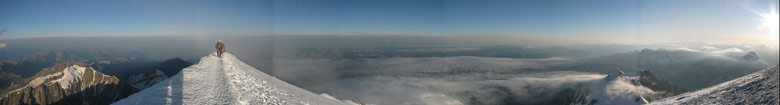 Panoramica dalla vetta del Monte Bianco