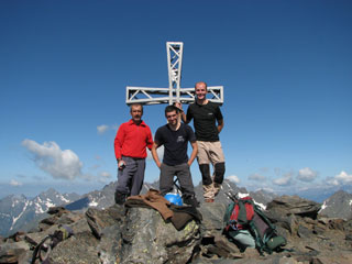 Splendida tripletta P. Recastello 2886 m P. Tre Confini 2824 m M. Gleno 2882 m - FOTOGALLERY