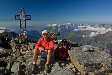 REDORTA! 3038 m, splendido gigante orobico, salito partendo da Fiumenero e passando dal Rif. Brunone di buon mattino il 1 agosto 2010 - FOTOGALLERY