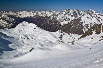 SALITA PRIMAVERLE CON NEVE AL PIZZO TRE CONFINI DA LIZZOLA - FOTOGALLERY