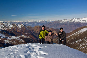 Da Foppolo-Passo Dordona salita al Monte Vallocci (2510 m.) far Val Dordonella e Val Madre il 6 novembre 2010 - FOTOGALLERY