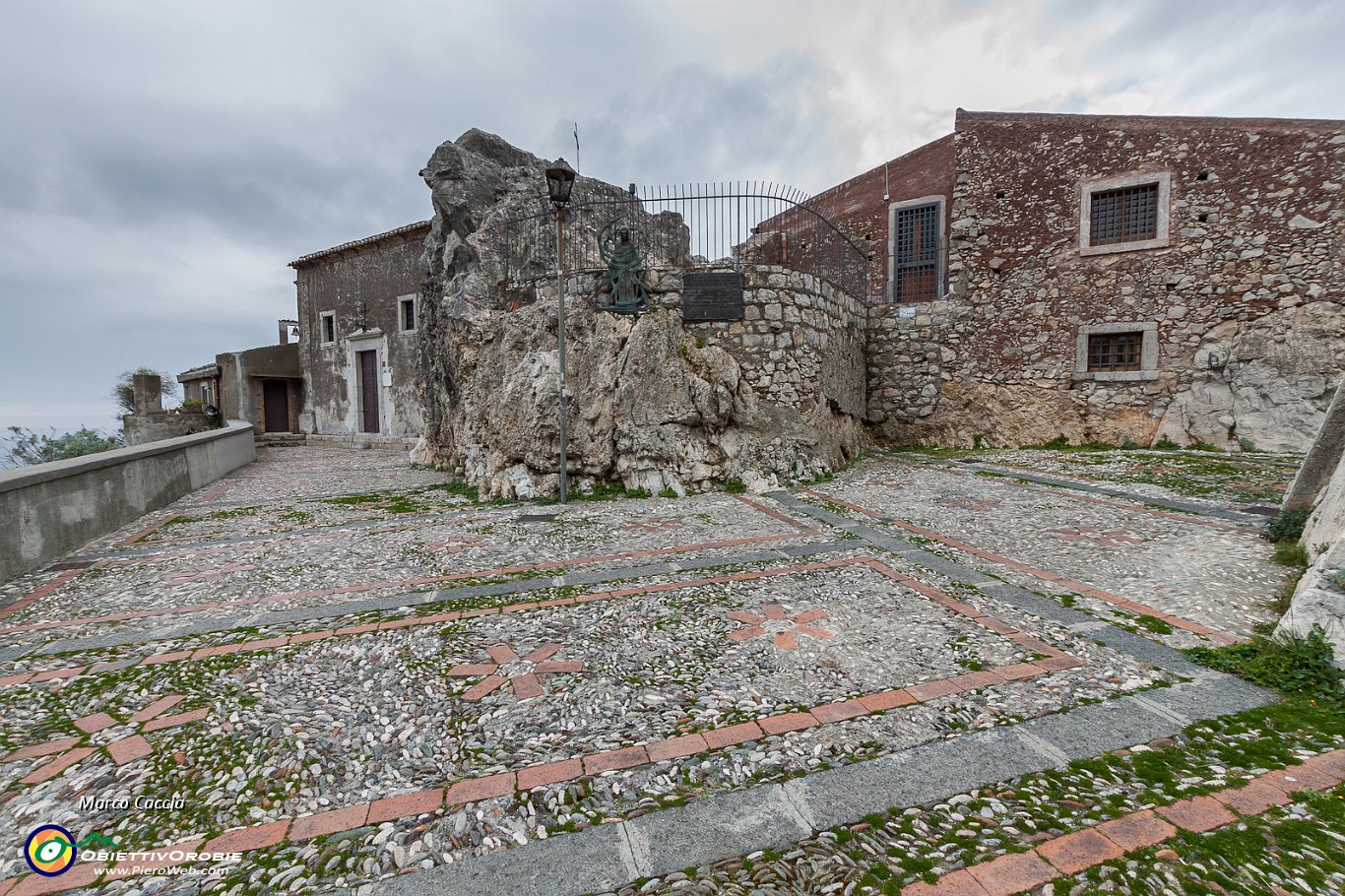 71_rocca.JPG