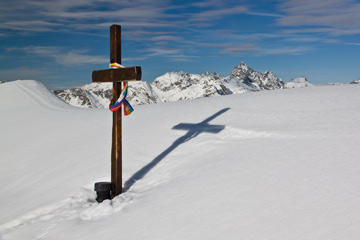 Passando dalla Val Sedornia salita al Vigna Vaga e al Pizzo di Petto innevati il 13 novembre 2010 - FOTOGALLERY