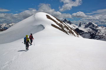 Bellissima escursione da Carona in Valsambuzza al Pizzo Zerna e passaggio in cresta al Masoni il 2 giugno 2010 - FOTOGALLERY