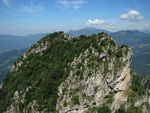 Monte Coren in primo piano e Resegone sullo sfondo - foto Marco Caccia 8 luglio 07