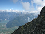 Dal Legnone verso lago di Novate Mezzola la Val Chiaenna e il gruppo del Ba - foto Marco Caccia 23 giugno 07