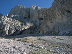 Parete sud della Presolana dalla Grotta dei Pagani - foto Marco Caccia 15 luglio 07