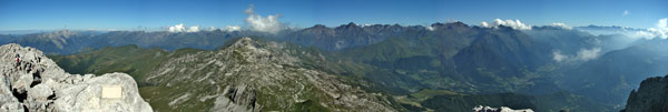 Panoramica dalla vetta della Presolana foto Marco Caccia