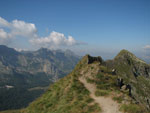 Dal Passo della Selletta vista verso la zona dei Laghi Gemelli - foto Marco Caccia 28 luglio 07