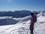 Panorama sui piani dell'Avaro e, oltre, Il Campelli, la Grigna,... - foto Marco Mandola