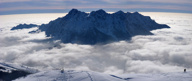 Panoramica dal Rif. Capanna 2000 verso Cima Piazzotti-Grem, Alben e Menna - genaio 2010