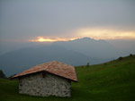 Dal Farno...tramonto in Alben - foto Massimo Rota