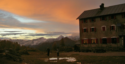 Splendido tramonto al Rifugio Laghi Gemelli