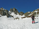 Verso i laghetti di Ponteranica...la neve siscioglie  - foto Mauro Gritti 2 marzo 08