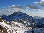 Dal Passo di Mezzeno..l'Arera e, sullo sfondo, l'Alben - foto Mauro Gritti