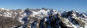 Panoramica dal Pizzo del Becco verso il Diavolo - foto Mauro Gritti