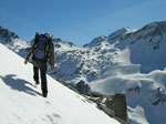 Quasi in vetta al Pizzo del Becco - foto Mauro Gritti