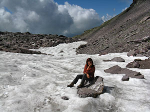 Adriana verso il Passo Bondione (3 agosto 08)