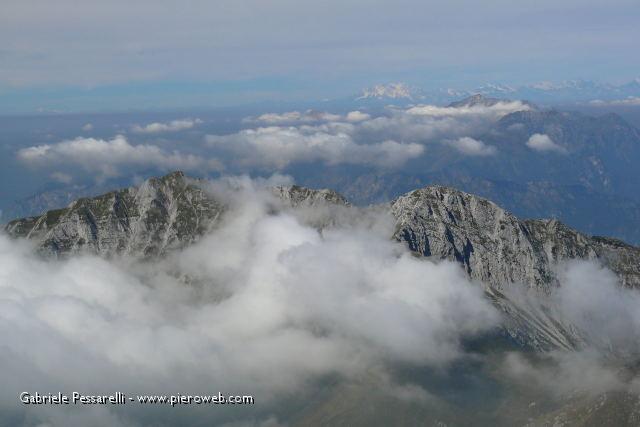 immagine094m.jpg