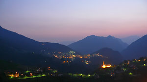 Dopo il tramonto in conca di Oltre il Colle - foto Gabriele Pessarelli aprile 2007