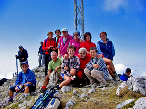 Il gruppo in vetta - foto da Piercesare 12 ag 07