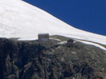 Il Rifugio marco e Rosa sul Bernina - foto Sergio Salvetti 1 agosto 07
