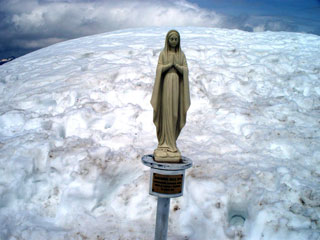 Salita al Rif. Calvi e M. Madonnino il 10 maqggio 09 - FOTOGALLERY