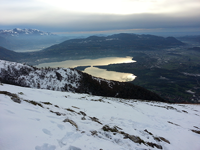 Salita con la prima neve sul Monte Cornizzolo 24 novembre 2013 - FOTOGALLERY