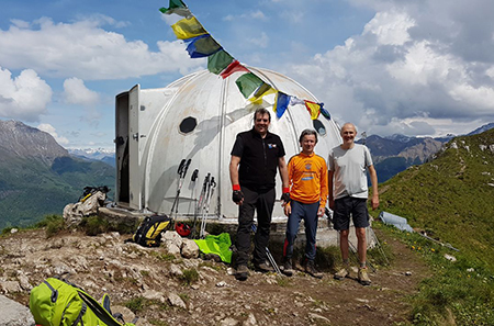 Monte Due Mani dal Culmine di San Pietro –Sabato 20 maggio 2017 - FOTOGALLERY