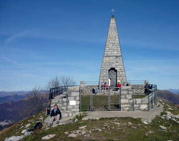 Monte Palanzone dalla Colma di Sormano – Triangolo Lariano il 26 novembre 2011 - FOTOGALLERY