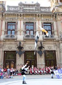 Spettacolo sul piazzale del Casin� - foto Piero Gritti