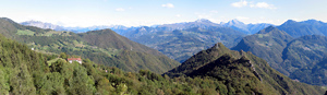 Da Sussia Alta verso Sussia, il Ronco e le Alpi Orobie 