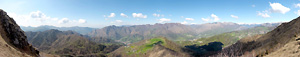 Vista sulla conca di San Pellegrino Terme dal sentiero per il Monte Gioco