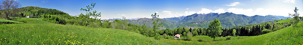 Panoramica da Miragolo S. Salvatore sulla Val Serina